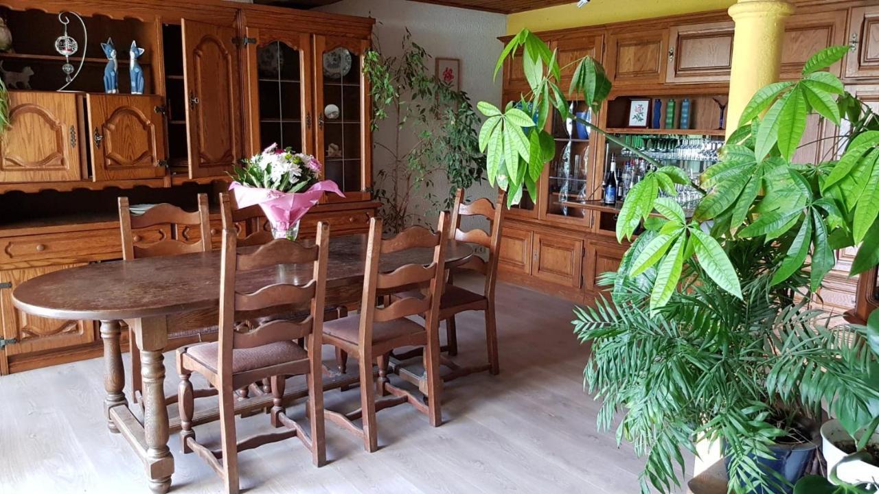 Les Glycines Villa Gouvy Exterior foto